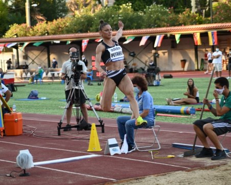 Габриела Петрова с първо място на дълъг скок в Атина