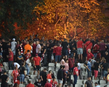 ЦСКА: Извърши се опит за убийство срещу наши фенове във Варна