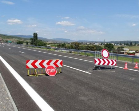 Ремонт на магистралата към Кулата ограничава временно движението в една лента