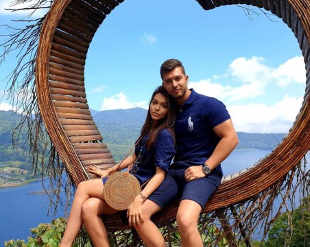 Сватба- приказка за дъщерята на бившия областен Натали Каймаканова и любимия й Мартин