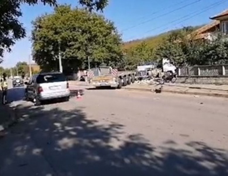 Освободиха от ареста шофьорът, който се вряза в къща