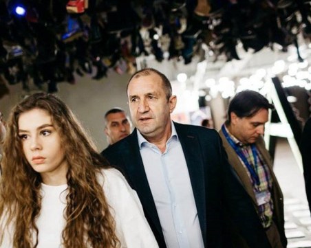 Дъщерята на президента - с един от най-високите балове в НАТФИЗ