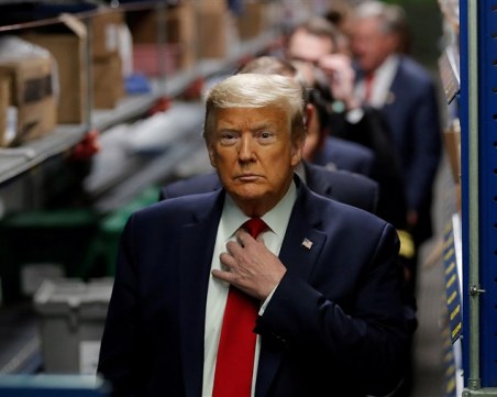 Тръмп обяви нови дати за появата на ваксината срещу COVID-19 в САЩ