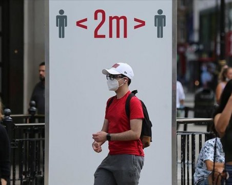 Великобритания с близо 4000 нови заразени след затягането на мерките