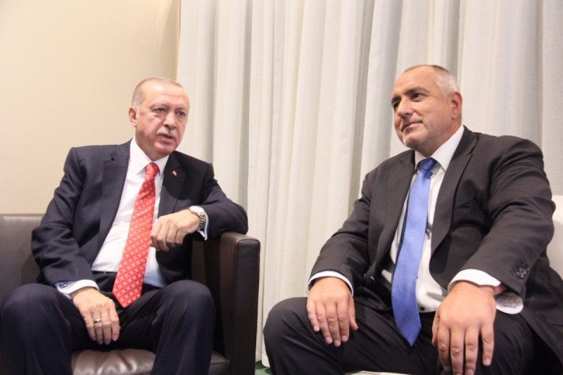Борисов и Ердоган с разговор по телефона