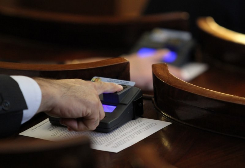 Депутатите събраха кворум, гласуват промените в Изборния кодекс