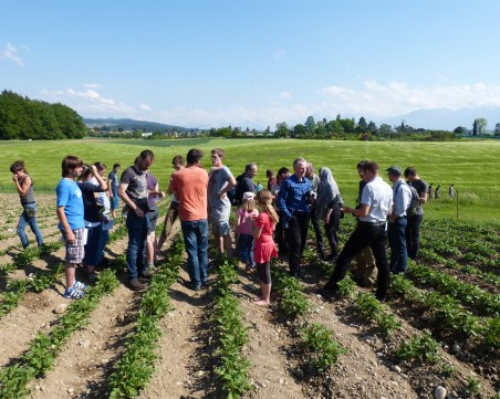 Аграрният университет учи млади земеделци по програма за трансгранично  сътрудничество