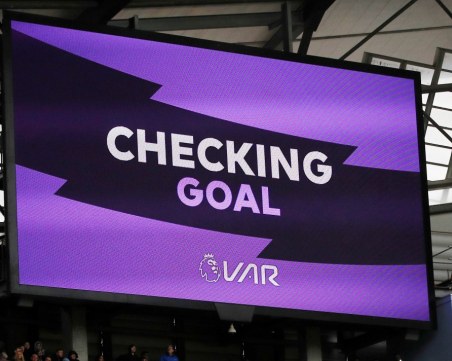 ВАР може да влезе в българския футбол през април