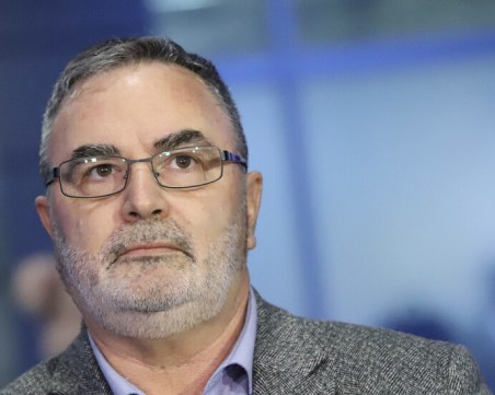 Доц. Кунчев: Вече не правим прогнози, нито една от тях не се сбъдна