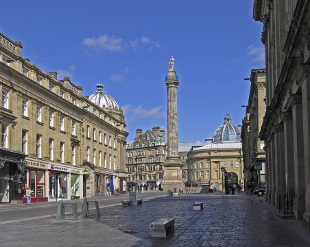 Мат Ханкок: Строгите мерки в Нюкасъл целят да се избегне национална карантина