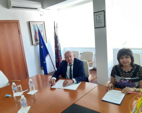 Споразумение за академично сътрудничество подписаха МУ-Пловдив и НСА