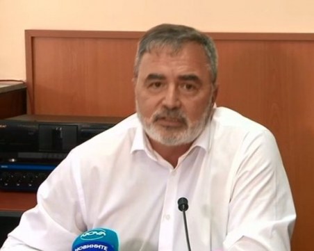 Удължават с два месеца издънредната епидемична обстановска