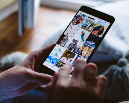 Съдят Файсбук! Шпионирал чрез камерата на телефоните потребители на Инстаграм