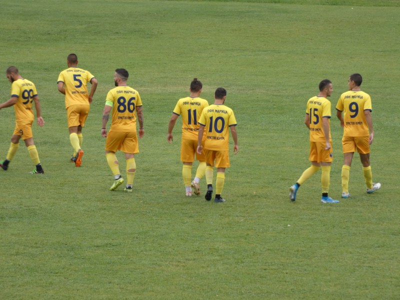 Марица падна от Черноморец в дербито на Трета лига