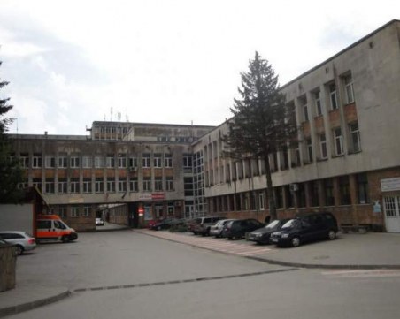 Лекар от Смолян е с COVID-19