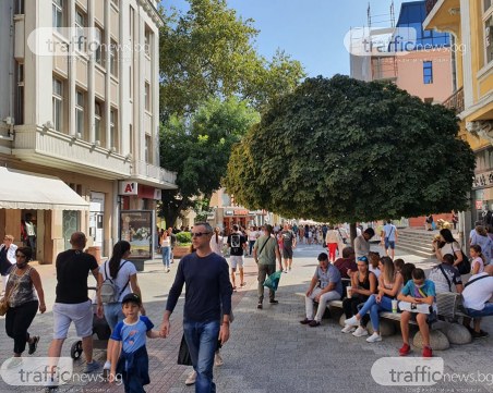 Главната се пука по шевовете – физическата дистанция е невъзможна