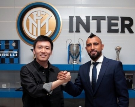 Интер обяви привличането на Видал