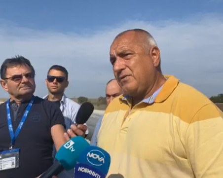 Борисов за снимките от спалнята му: Хора от обкръжението на Радев ме 