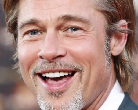 Брад Пит става баща за седми път?