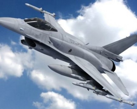 Американски изтребители Ф16 засилват въздушната отбрана на България от утре