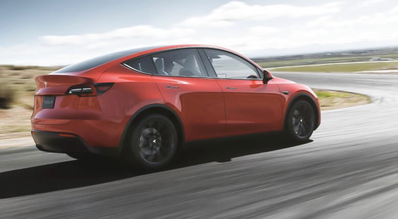 Ъпдейт: Плащаш 2000 долара, за да намалиш ускорението на Tesla-та ти с 0,5 секунди