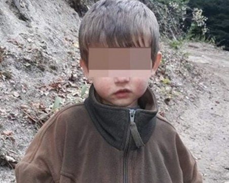 Малкият Мехмед вървял бос 2 км през гората, преди да го намерят