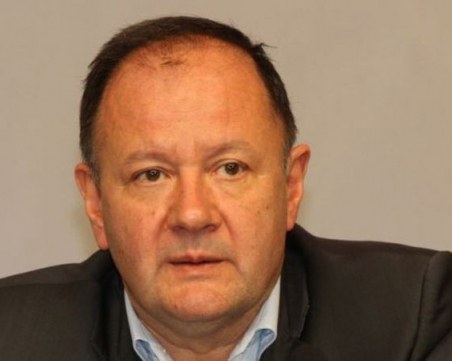 Миков си направи самоотвод: Целта на Нинова е да овладее Националния съвет