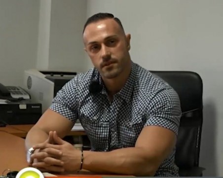 Млад полицай арестува дилъри в Столипиново и печели конкурси за красота