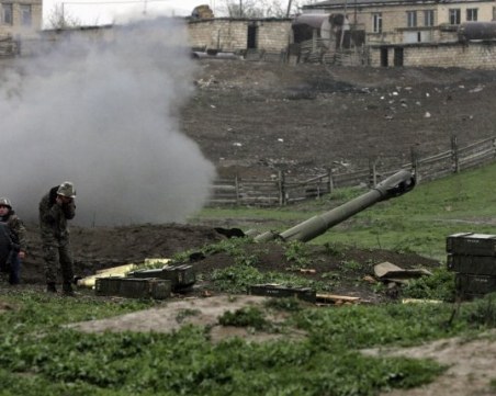 Азербайджан и Армения на прага на нова война след изблик на насилие