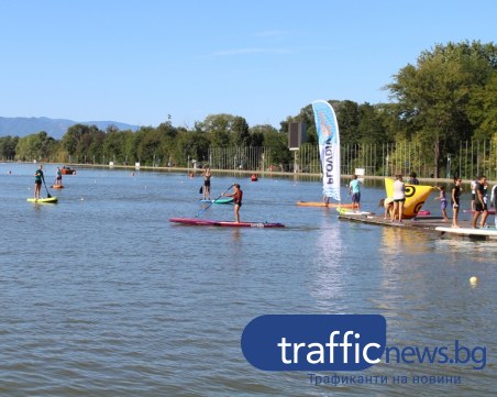 Много емоции, изненади и интересни състезания на първата регата по SUP в Пловдив