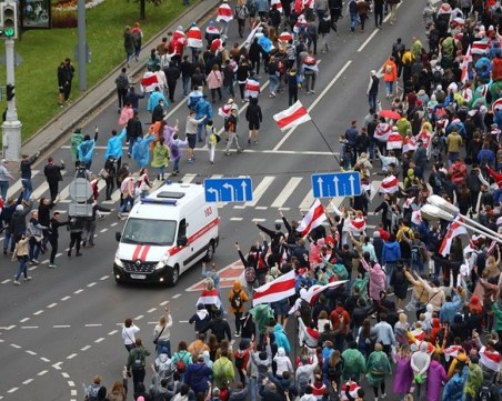 Напрежение в Беларус! Стотици задържани на протестите срещу властта
