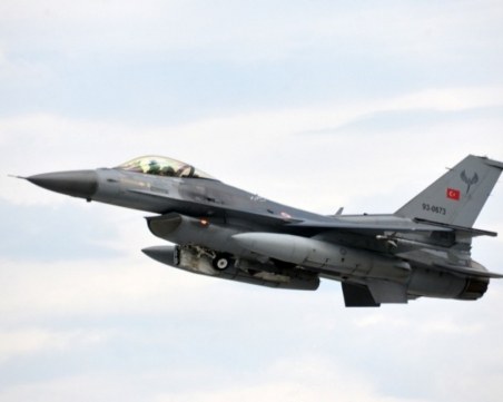 Армения обвини Турция, че е свалила техен самолет