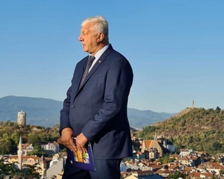 Безвремие или развитие? Зико на кръстопът, но и двата пътя са отрупани с проблеми