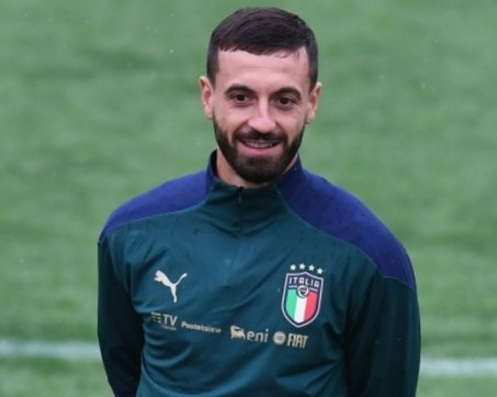 Италиански футболист пусна лимитирана серия бира по случай повиквателна за националния отбор