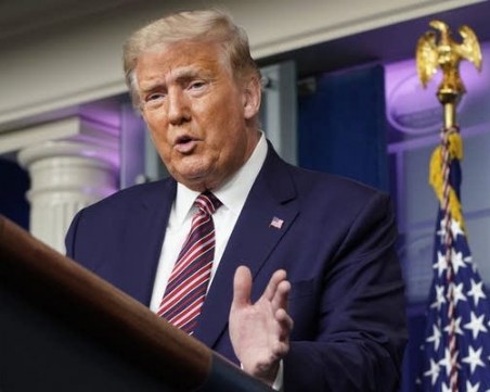 Тръмп обяви поредното масово тестване в САЩ, разпространяват над 100 млн. теста