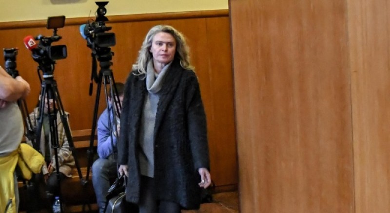 Съпругата на Божков излиза на свобода срещу 750 000 лева