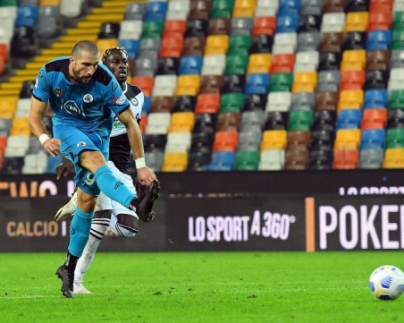 Андрей Гълабинов поведе при голмайсторите в Италия! Вкара два на Удинезе и е в историята