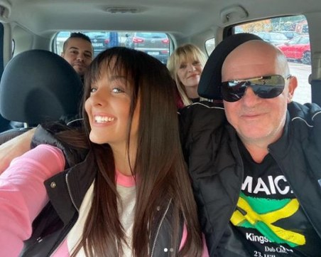 Симона Загорова избра специален ден, за да запознае гаджето с баща си