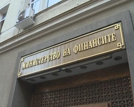 Въпреки коронакризата: Бюджетът отива към 890 млн. лева излишък