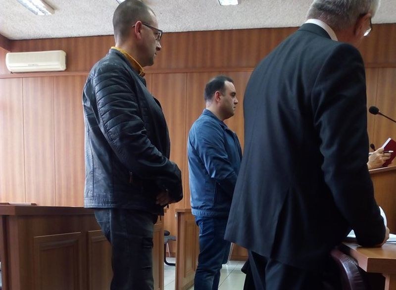 Хванатите с подкуп инспектори от БАБХ край Пловдив пледират за невинност, до 24 часа ги чака присъда