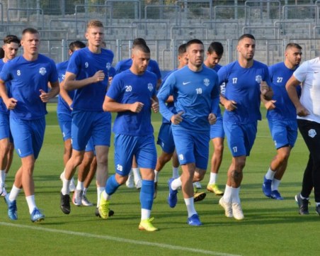 Бум на COVID-19 в български футболен отбор