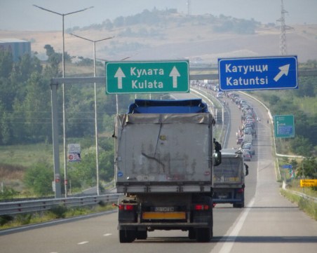 Гърция удължава мерките за влизане в страната
