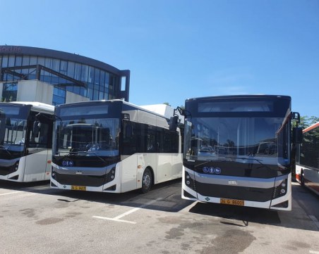 Месец след ултиматума: Хеброс бус и Чолаков замениха старите рейсове с Евро 6
