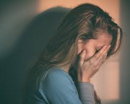 След 9 отнети деца: Жена стана майка за 10-тото си