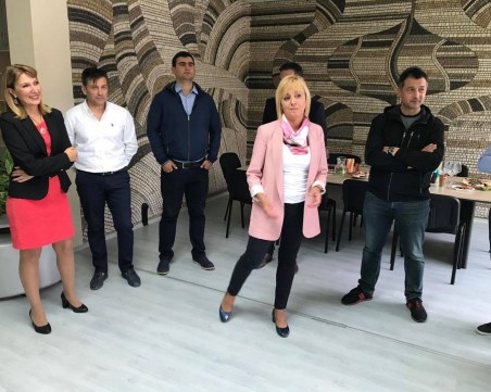 Асен Костов пристана на Мая Манолова, партийни номади също в проекта й в Пловдив