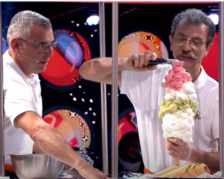 Италианец постави 125 сладоледени топки в една фунийка