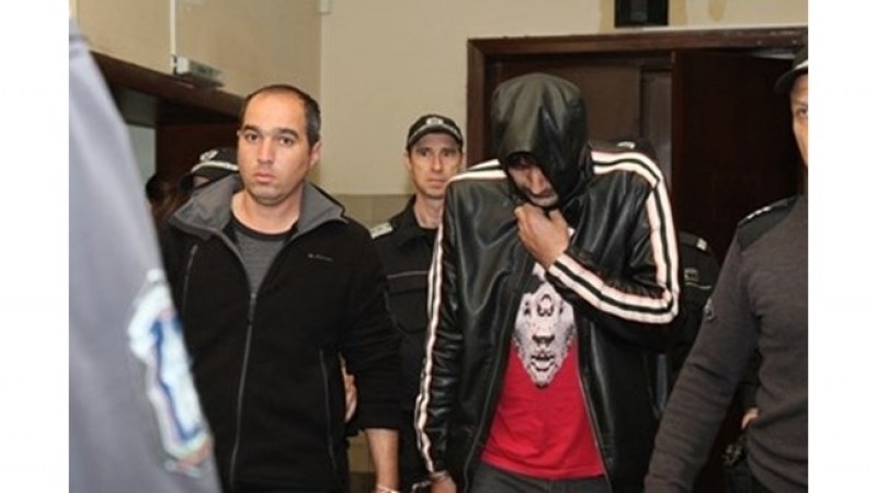 Съдът в Пловдив остави в ареста турчина Йоздемир, хванат с 288 кг хероин