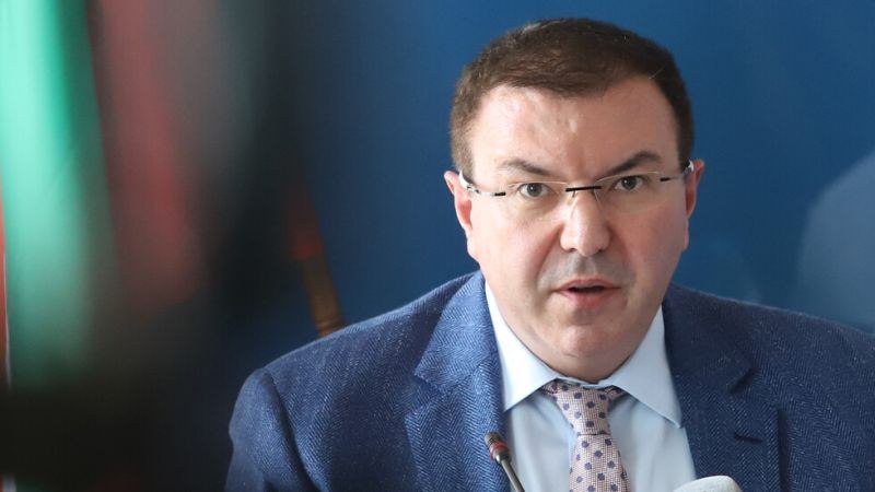 Здравният министър идва в Пловдив, ще проверява мерките срещу COVID-19