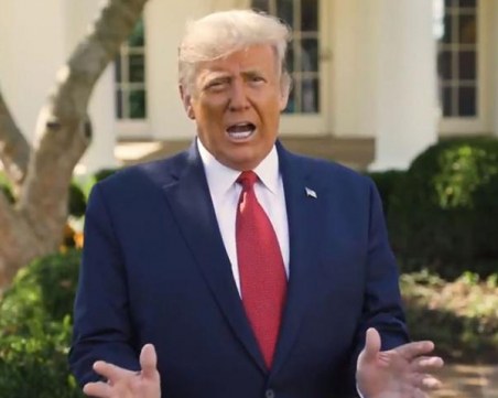 Тръмп: Да бъдеш заразен е благословия от Бог