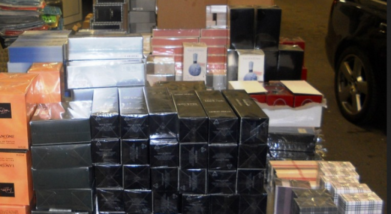 Близо 70 хиляди маркови парфюми са задържани на Капитан Андреево